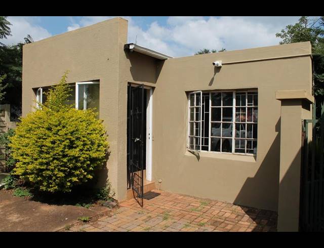 3 BEDROOM HOUSE FOR SALE IN EDENDALE